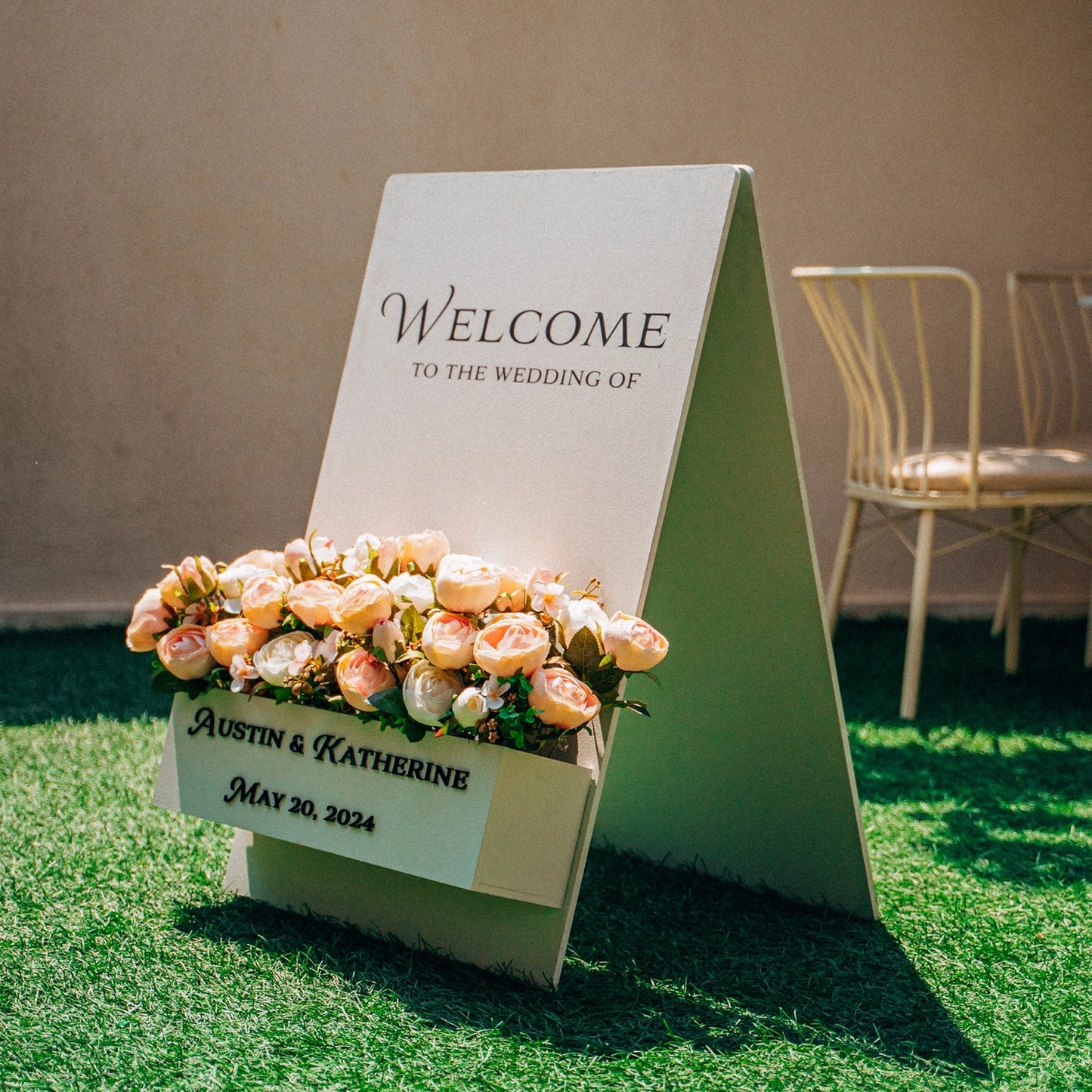 Welcome Flower Sign - Wood