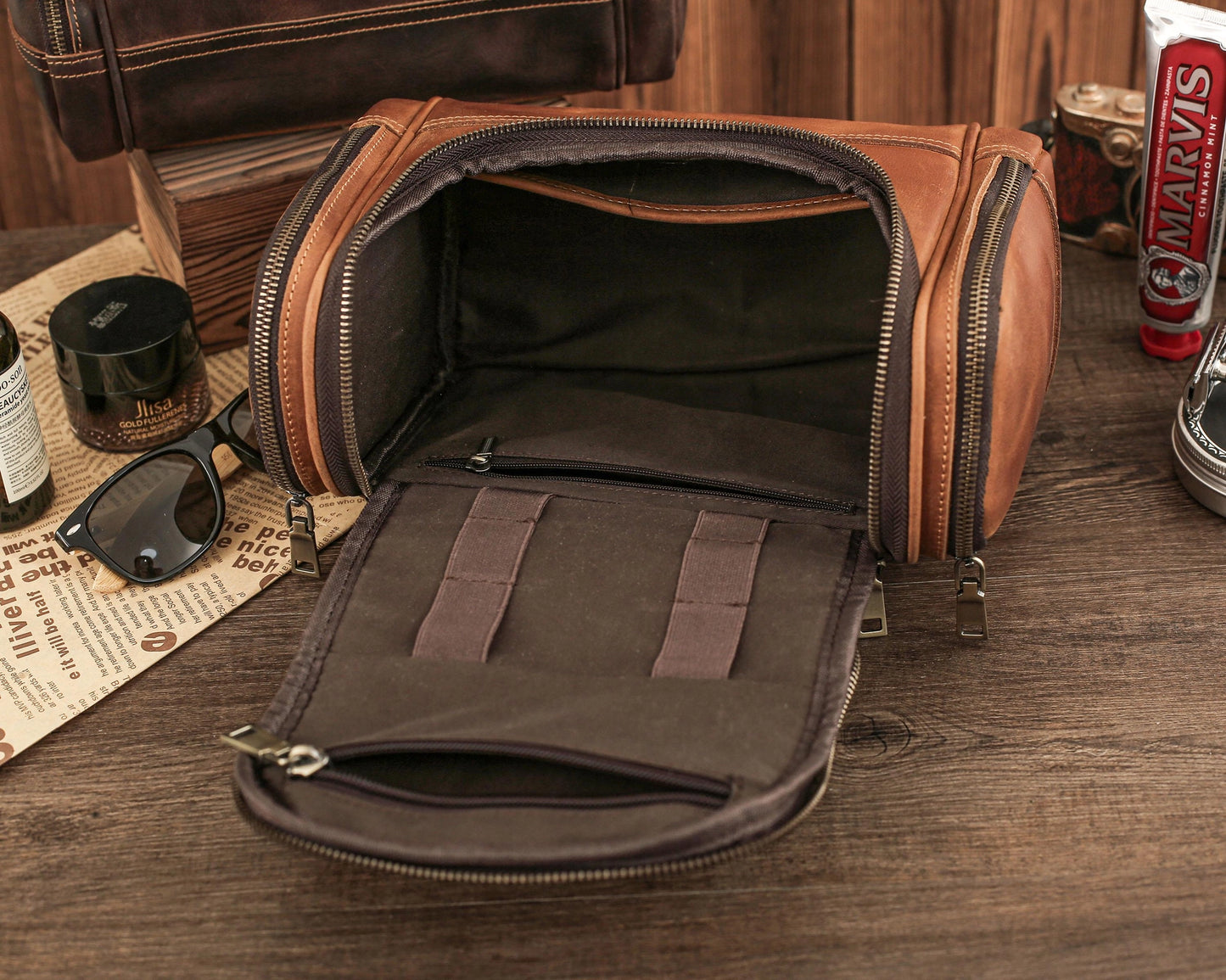 Leather Dopp Kit – Groomsmen Gift