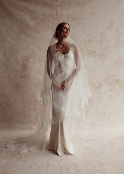 Bride Veil - Harper Trimmed Lace