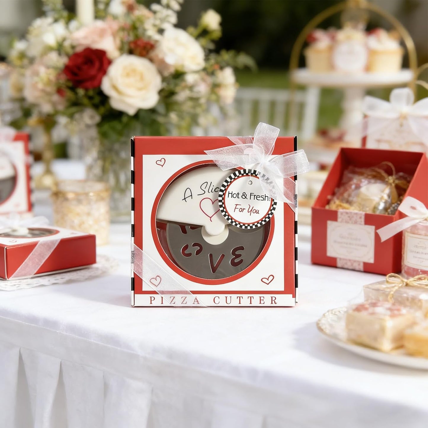 Guest Favours - Love Pizza Cutter