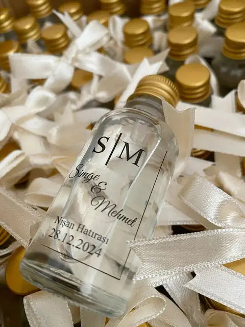 Personalised Mini 50ml Wedding Favour Bottles | Custom Label