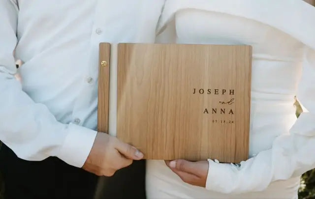 Guestbook - Wood