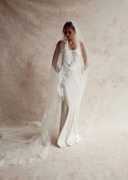 Bride Veil - Emmy Mantilla