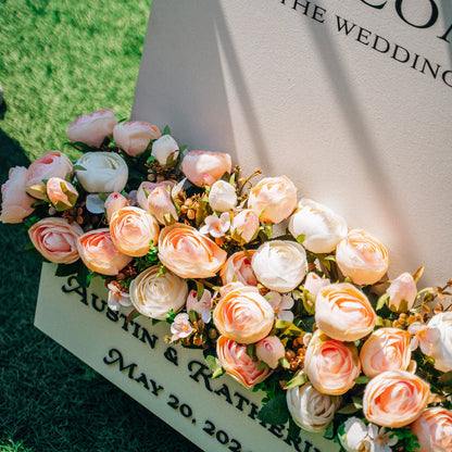 Welcome Flower Sign - Wood