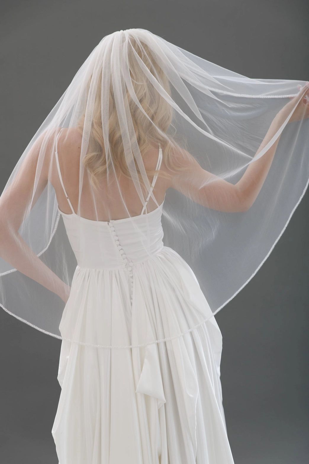 Bride Veil - Classic English