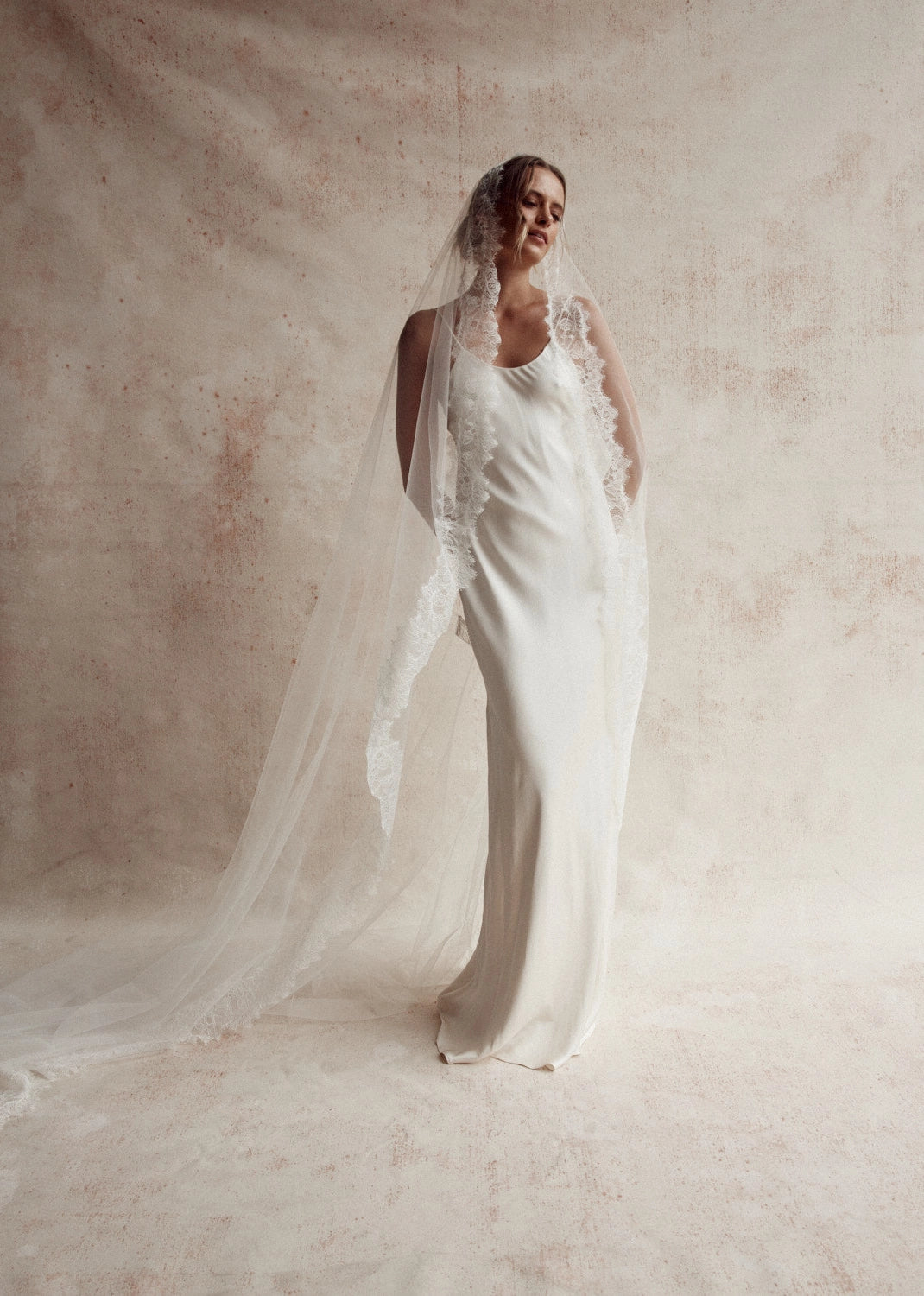 Bride Veil - Emmy Mantilla