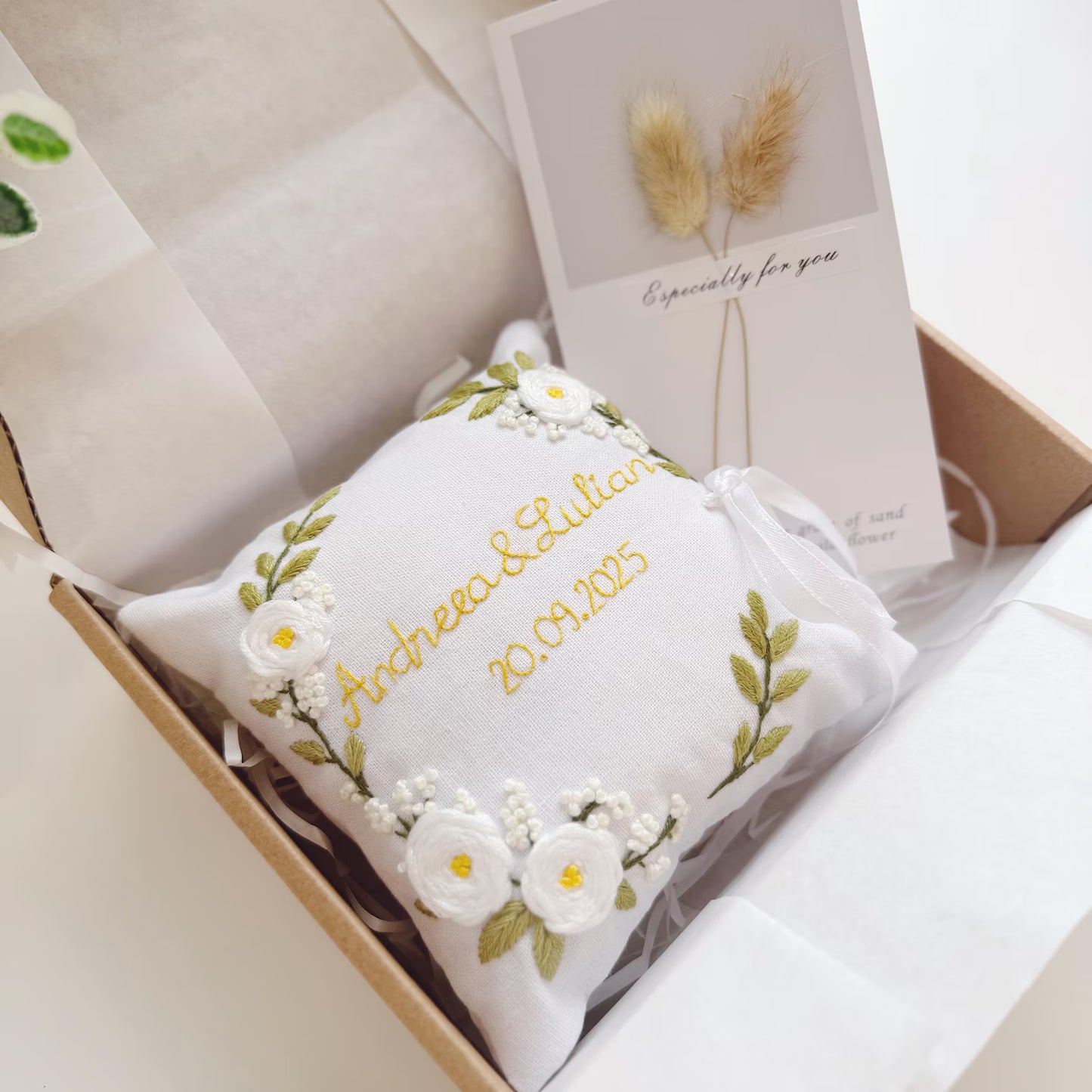 Embroidery Pillow Ring Holder