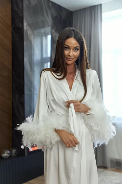 robe white feathered wedding accessory, wedding details, wedding favours